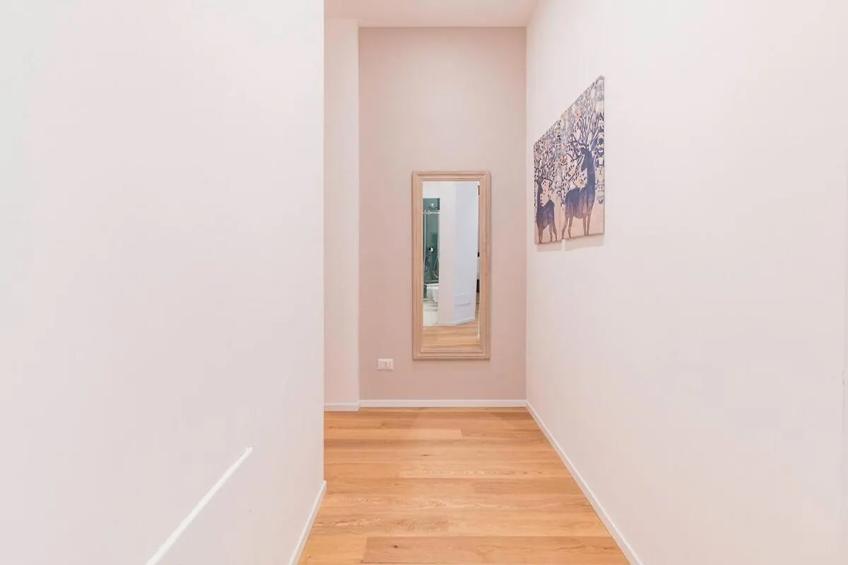 Homeby, Casa Isella ميلان إيطاليا